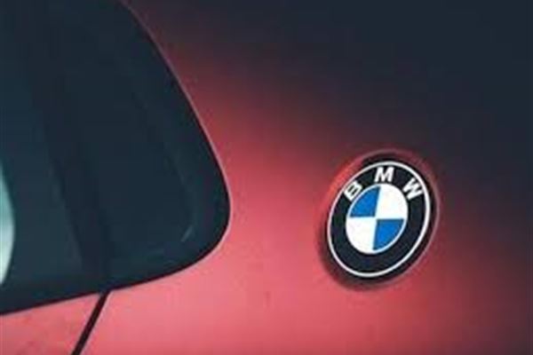 /images/newsmessage/3734/8dec6f605fc62b0/600x400/bmw%20elektrisch%20laden.jpg