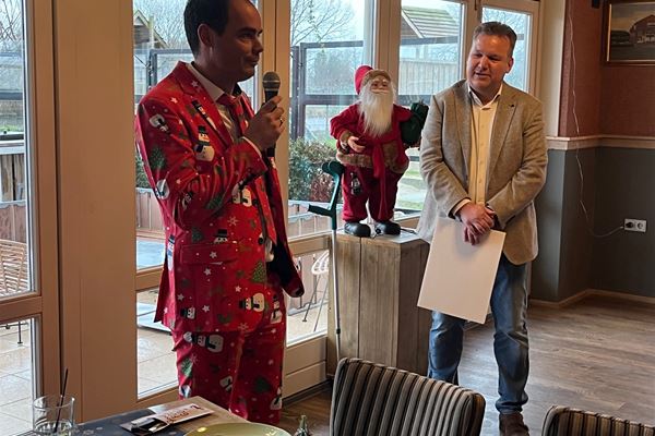 /images/newsmessage/4062/8dd655a9bbb8be0/600x400/221220_kerstlunch_zusvdhaas_06.jpg